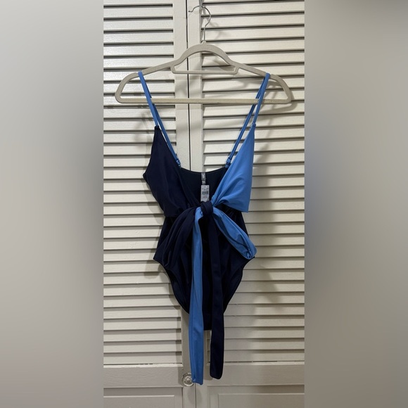 aerie Other - Aerie One Piece Swimsuit Colorblock